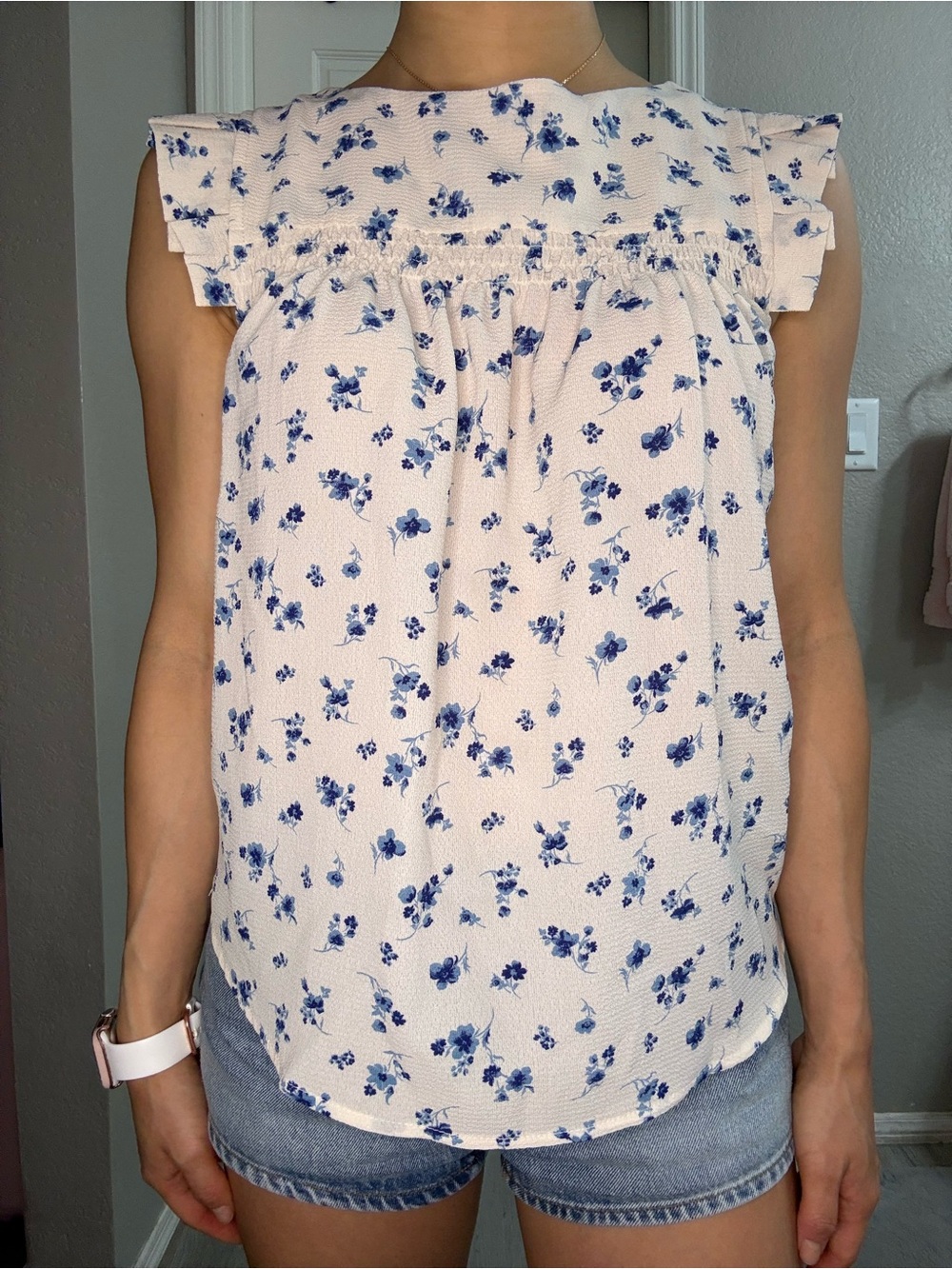 Women’s Cream Floral Smocked Ruffle Sleeve Top - Blue Print
